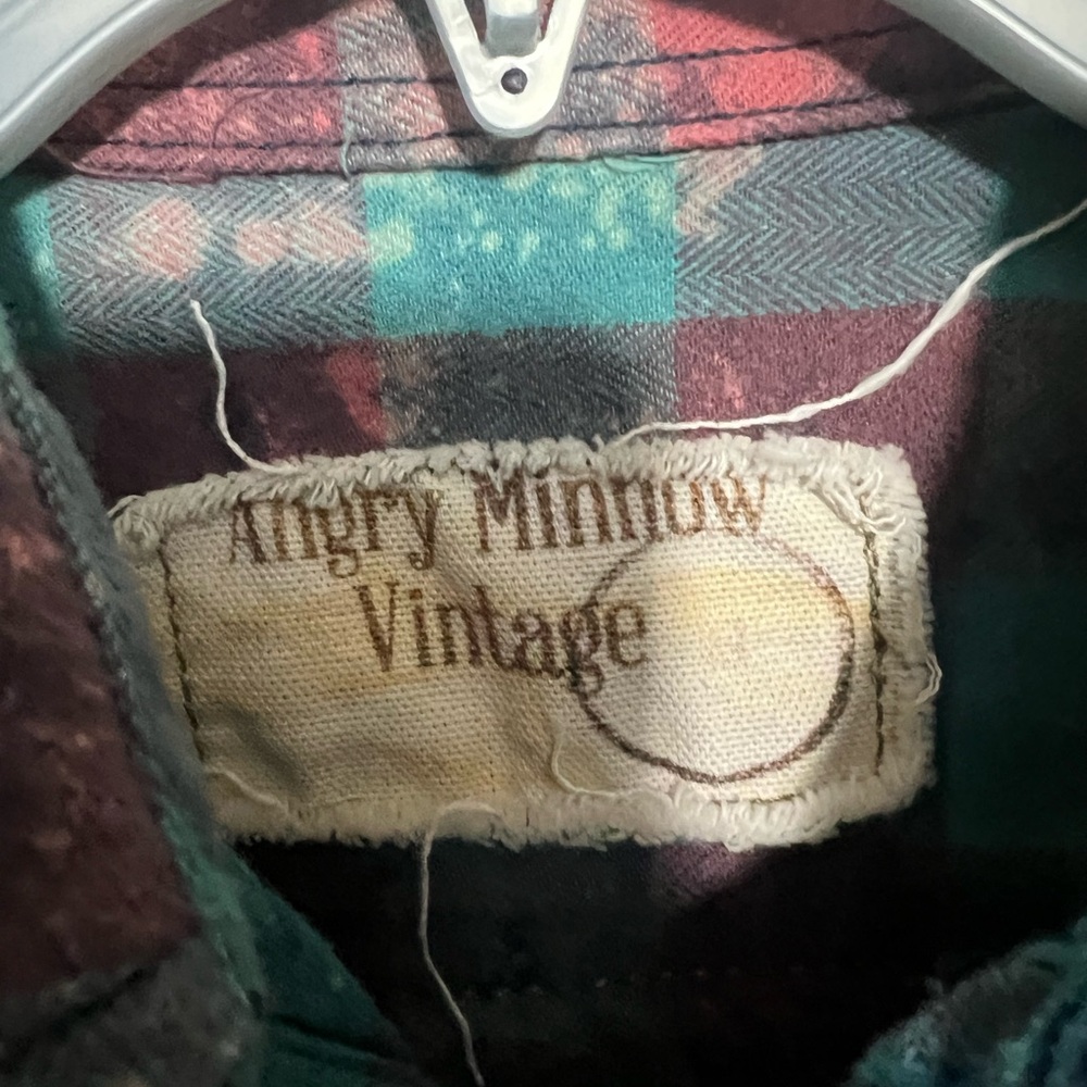 Angry Minnow vintage flannel - Picture 4 of 5